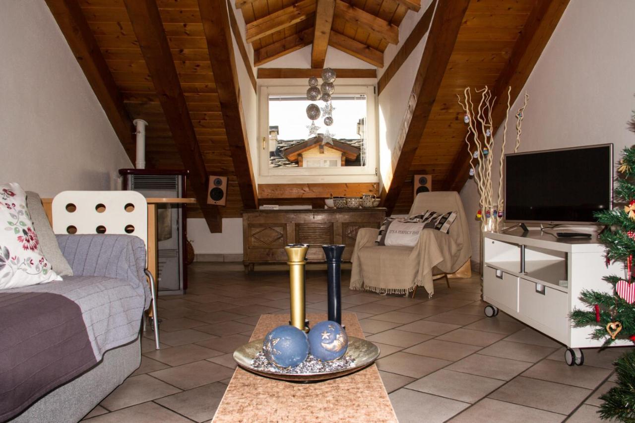 Appartamento Il Nido Aosta Esterno foto