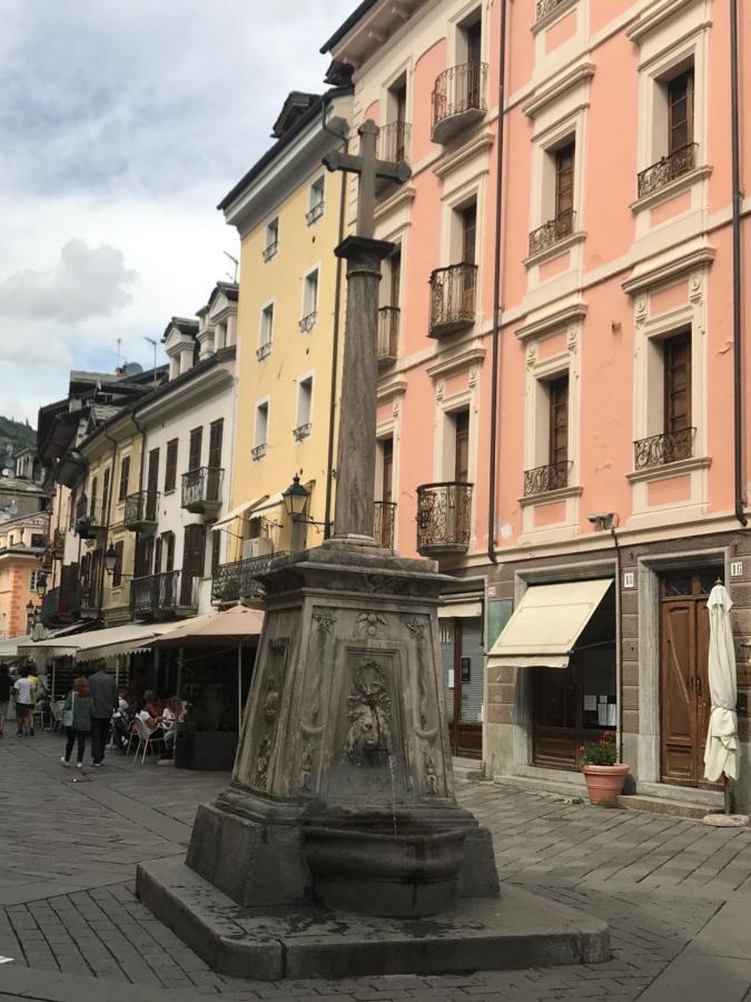Appartamento Il Nido Aosta Esterno foto